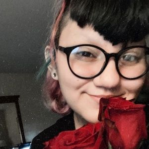 Meet your Posher, Marianna